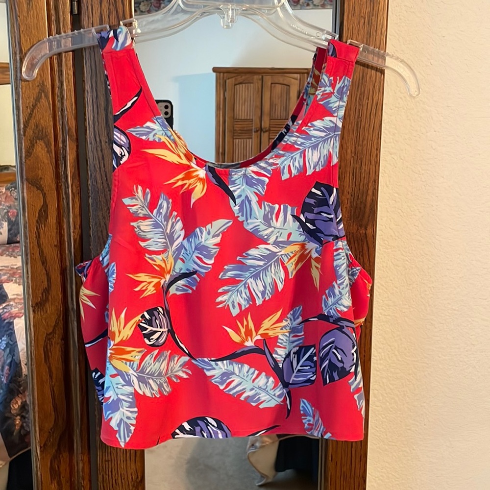 Roxy Crop Top